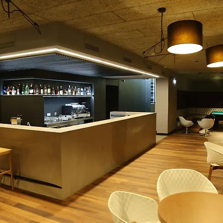 Fenyves Yacht Club Superior Балатонфеньвеш