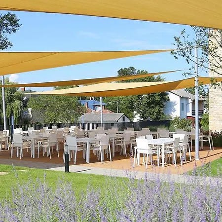 Hotel Fenyves Yacht Club Superior 3*