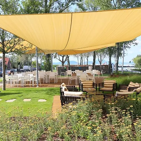 Hotel Fenyves Yacht Club Superior 3*