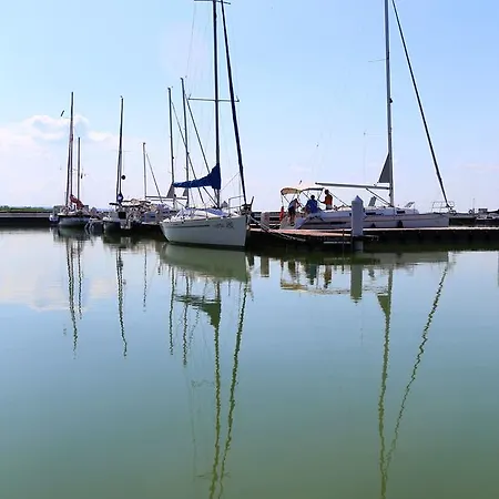 Hotel Fenyves Yacht Club Superior Balatonfenyves