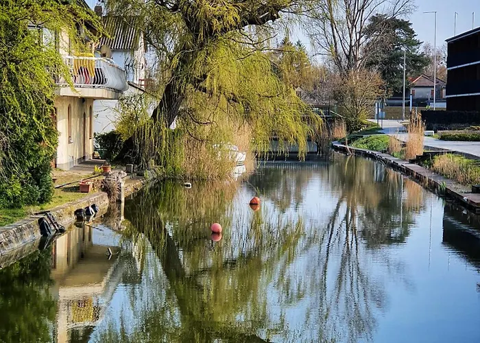 Fenyves Yacht Club Superior Hotel